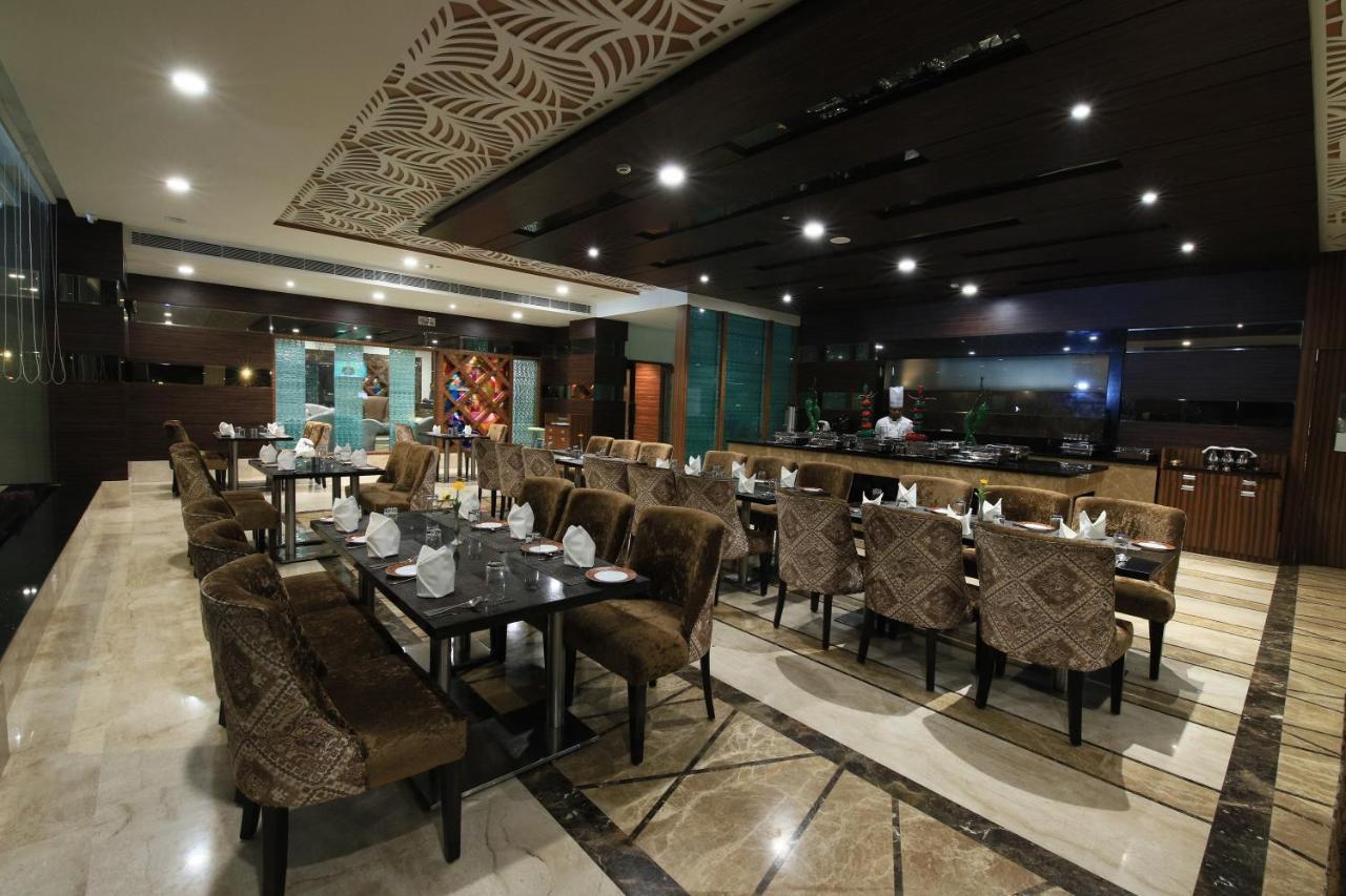 מלון Kashipur Aveo By Amatra, Gateway To Corbett מראה חיצוני תמונה