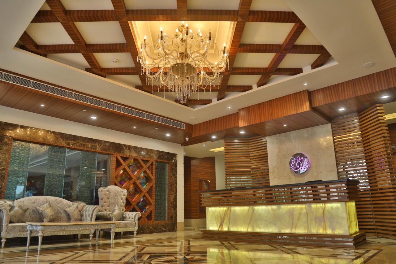 מלון Kashipur Aveo By Amatra, Gateway To Corbett מראה חיצוני תמונה